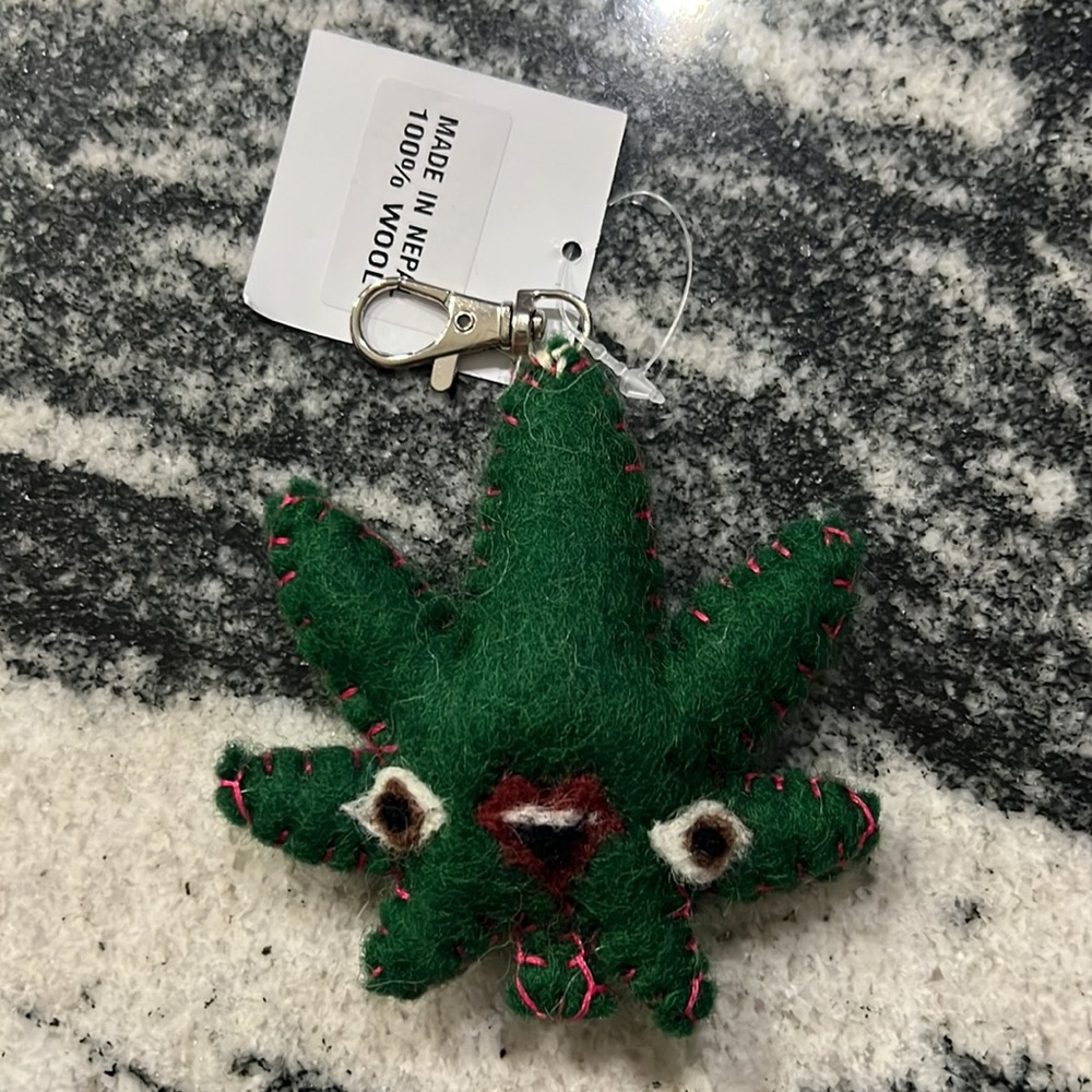 Leaf Buddy Keychain